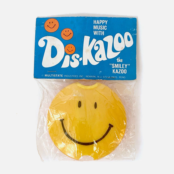 Vintage Happy Music with Dis-Kazoo / the 